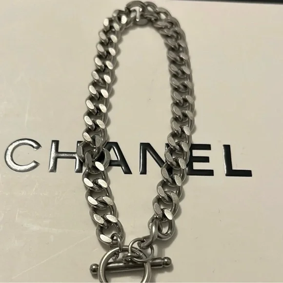 Chanel Silver Chain Bracelet - Picture 2 of 7